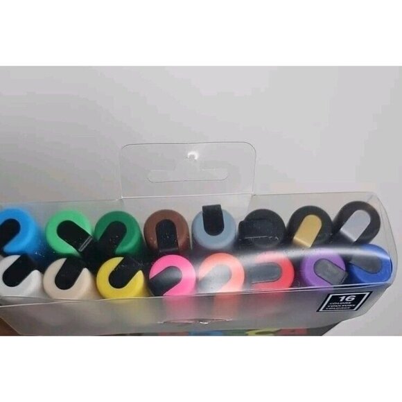 Posca Water Based PC-5M 1.8-2.5mm 16 Piece Set NWT - Picture 2 of 5